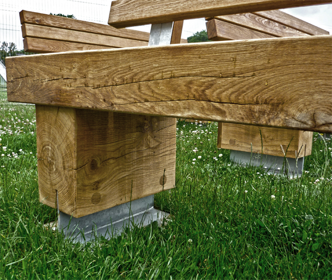 Image of bench at Phoenix Park